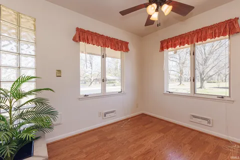 $255,000 | 3107 West Beechwood Avenue, Muncie, IN 47304