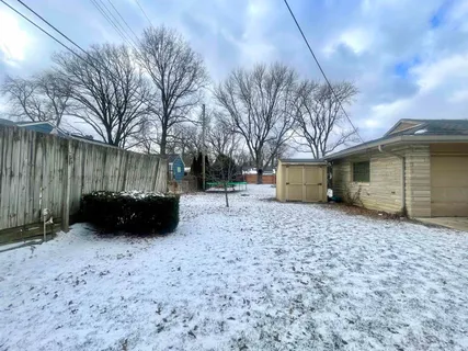 $255,000 | 3107 West Beechwood Avenue, Muncie, IN 47304