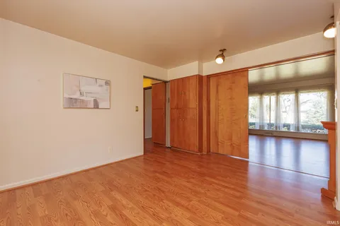 $255,000 | 3107 West Beechwood Avenue, Muncie, IN 47304