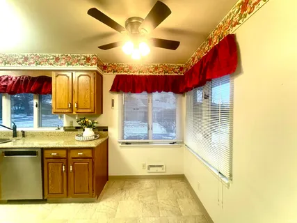 $255,000 | 3107 West Beechwood Avenue, Muncie, IN 47304