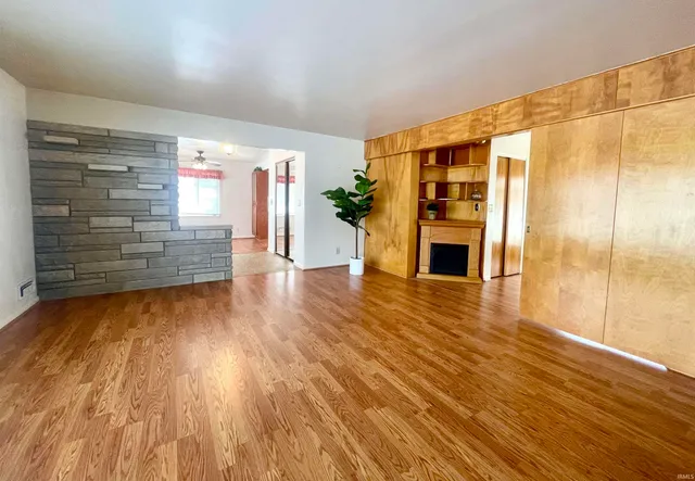 $289,000 | 3107 West Beechwood Avenue, Muncie, IN 47304