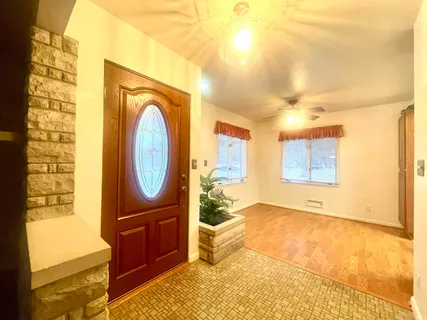 $255,000 | 3107 West Beechwood Avenue, Muncie, IN 47304