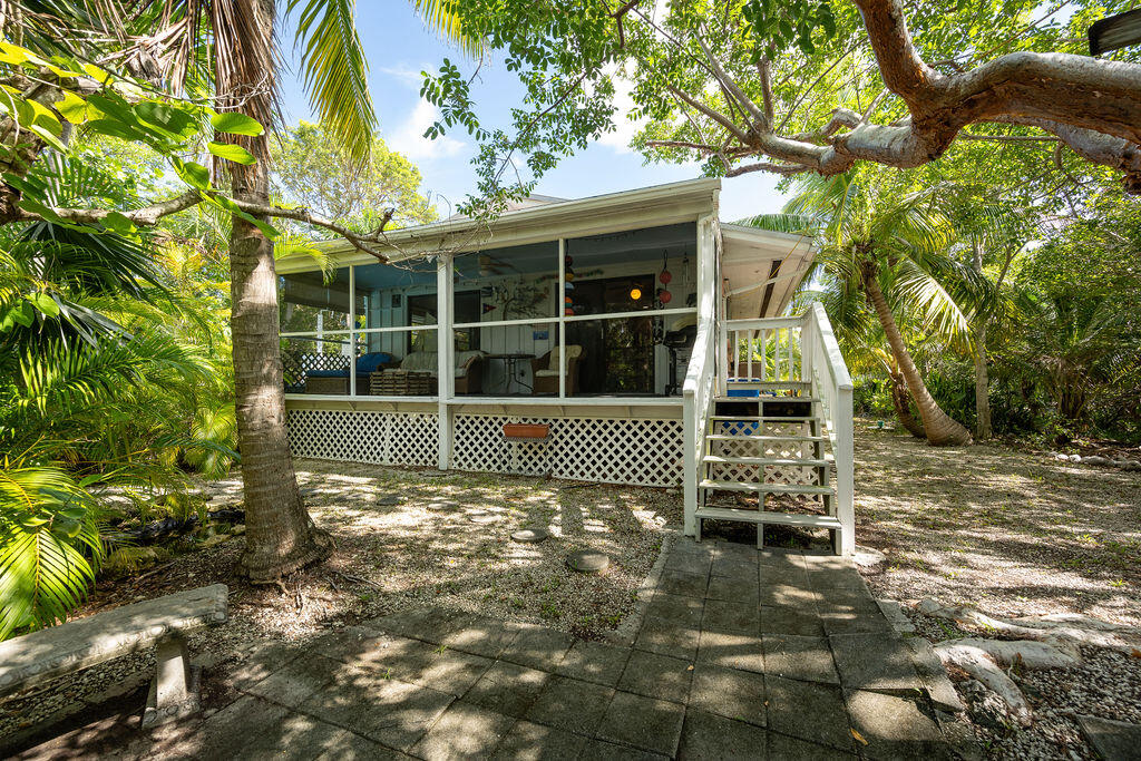 29760 Journeys End Road Big Pine Key, FL 33043 - Photo 27 of 40 NDP-6280