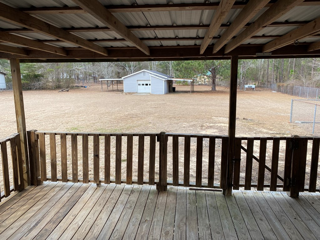 136 Arrowhead Lake Road North Augusta, SC 29860 - Photo 9 of 37 Gallery Image 9