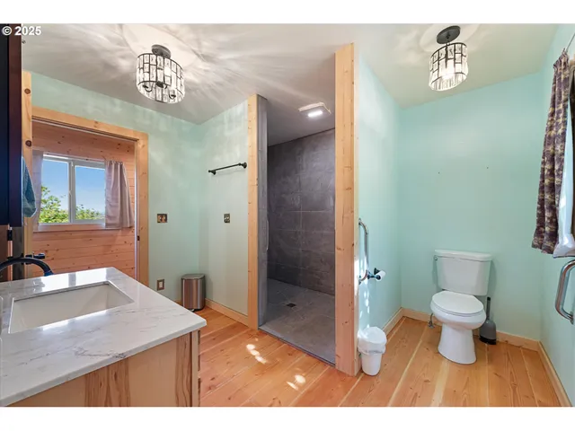 a view of walk in closet