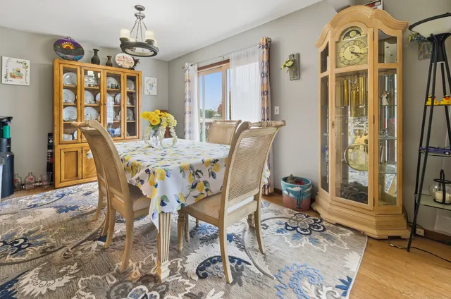 $374,900 | 550 Norman Drive, Cary, IL 60013