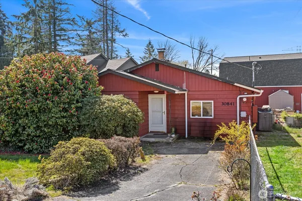 $749,999 | 30841 52nd Avenue South, Auburn, WA 98001