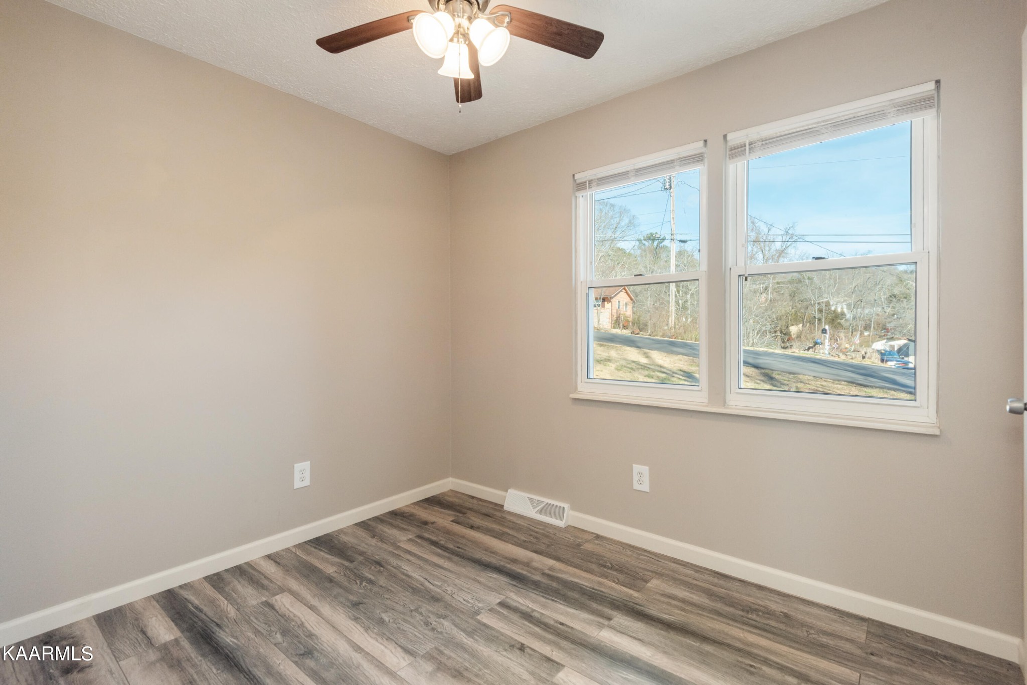 111 North Seneca Road Oak Ridge, TN 37830 - Photo 18 of 42 Gallery Image 18