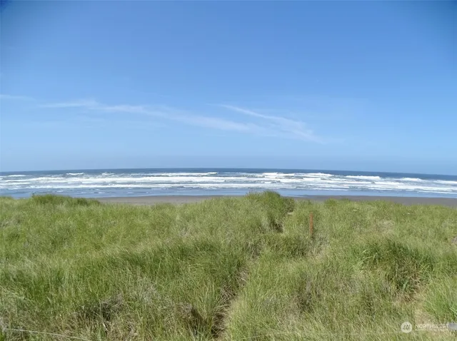 $5,000 | 1399 Ocean Shores Boulevard Southwest, Unit 2NE, Ocean Shores, WA 98569