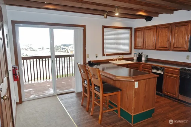 $5,000 | 1399 Ocean Shores Boulevard Southwest, Unit 2NE, Ocean Shores, WA 98569