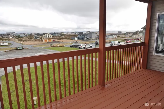 $5,000 | 1399 Ocean Shores Boulevard Southwest, Unit 2NE, Ocean Shores, WA 98569