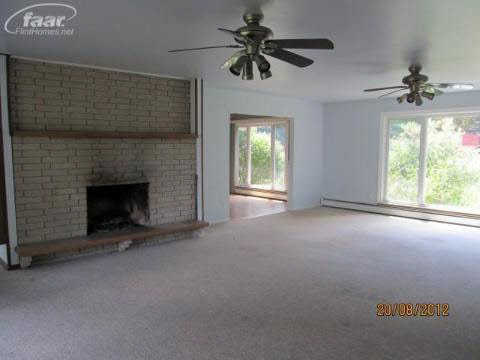 10291 Foley Road Fenton, MI 48430 - Photo 3 of 13 20247502-2.JPG