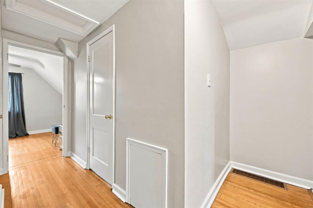 675 Meadow Lane Rochester, PA 15074 - Photo 17 of 33 Gallery Image 17