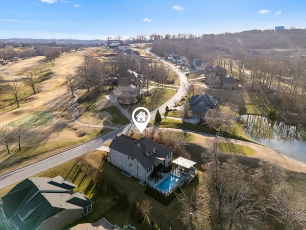 $1,639,000 | 644 Five Oaks Boulevard, Lebanon, TN 37087