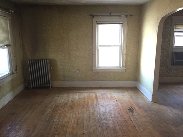 123-125 Johnson Street Springfield, MA 01108 - Photo 4 of 5