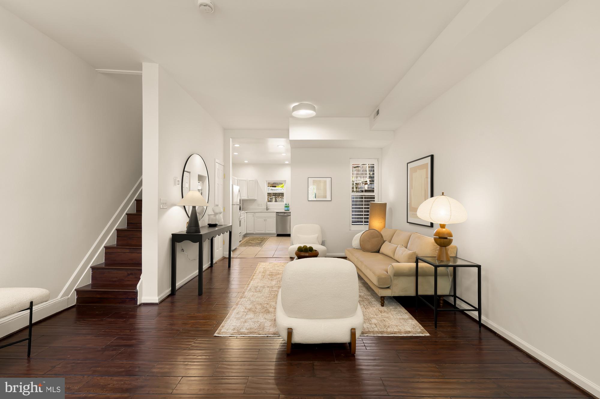 427 R Street Northwest Washington, DC 20001 - Photo 3 of 33