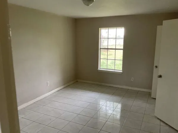 $299,249 | 4513 County Road 424, Alvin, TX 77511