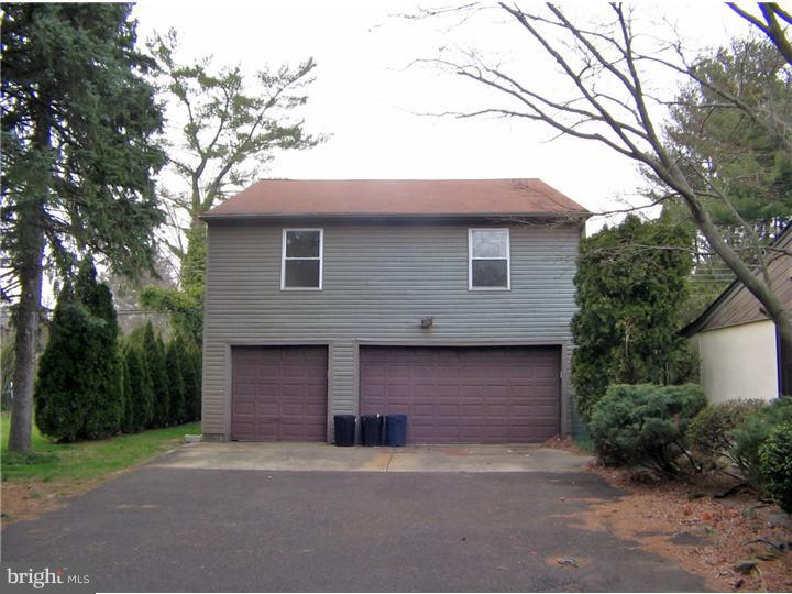 3884 Pine Road Huntingdon Valley, PA 19006 - Photo 4 of 6 Gallery Image 4