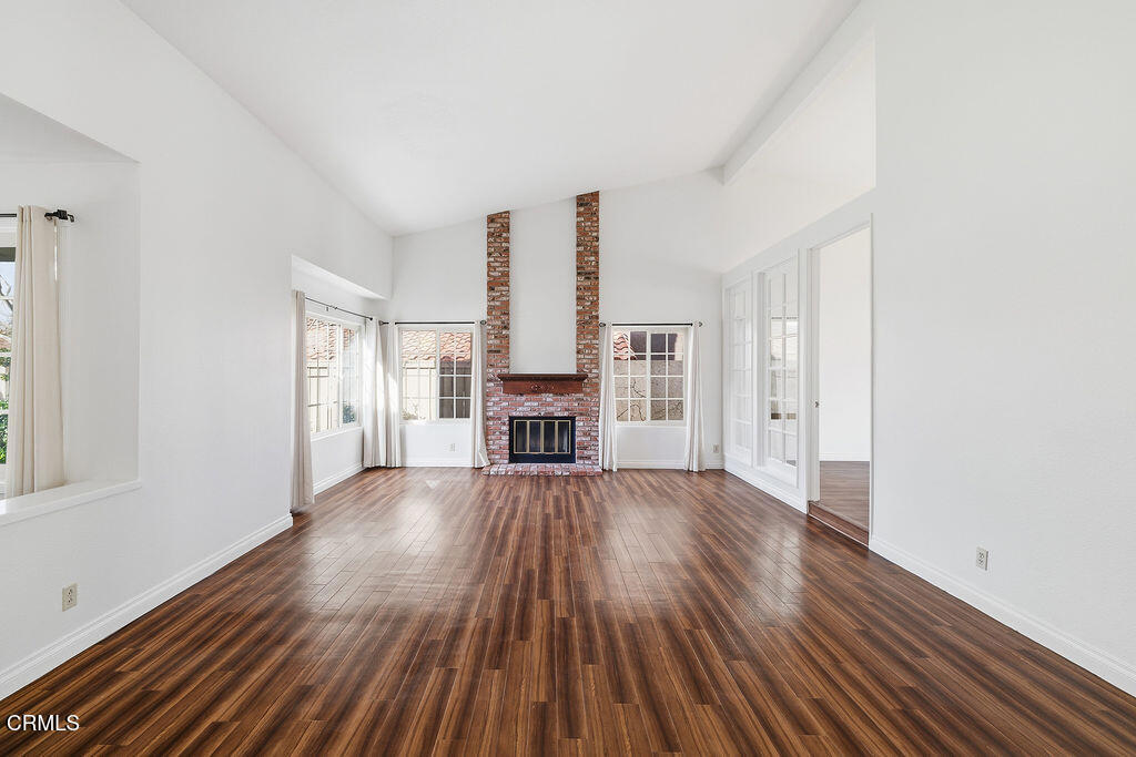 4024 Cliffrose Avenue Moorpark, CA 93021 - Photo 8 of 40 a view of empty room with wooden floor