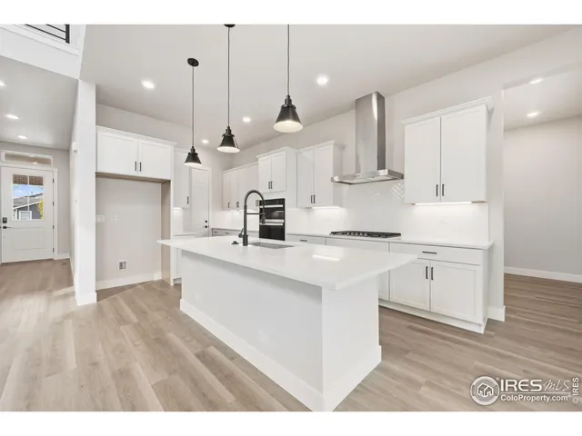 $799,900 | 1675 Sundown Run Drive, Windsor, CO 80550