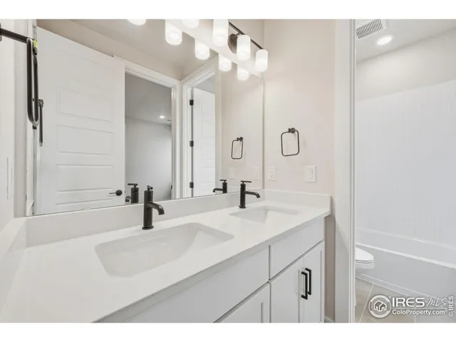 $799,900 | 1675 Sundown Run Drive, Windsor, CO 80550