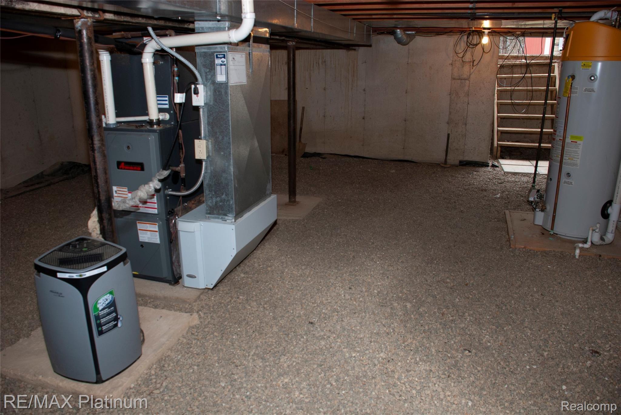 4922 Cedar Lake Road Howell, MI 48843 - Photo 69 of 93 71.JPG