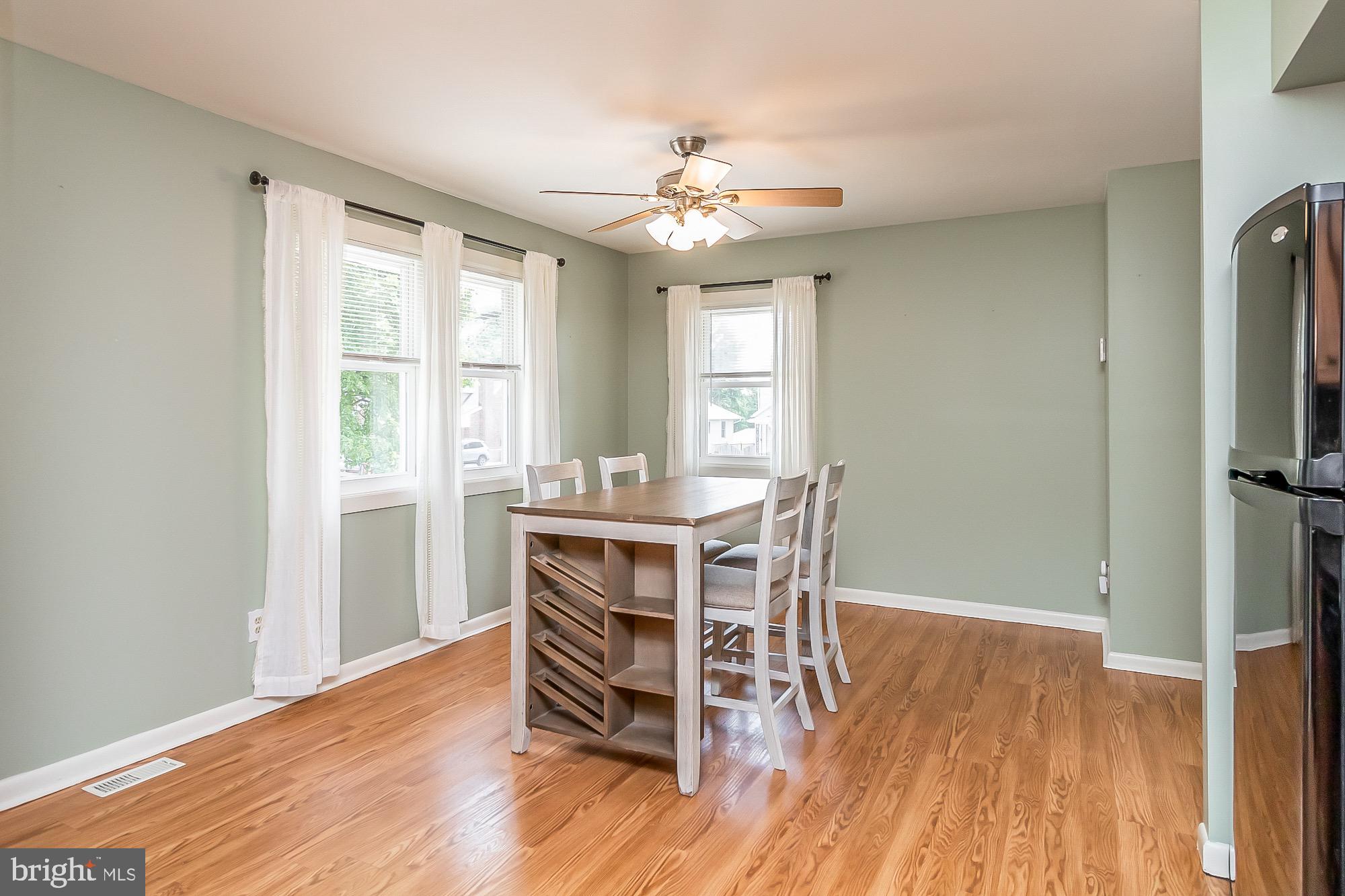 348 Upperlanding Road Essex, MD 21221 - Photo 15 of 55 Dining room
