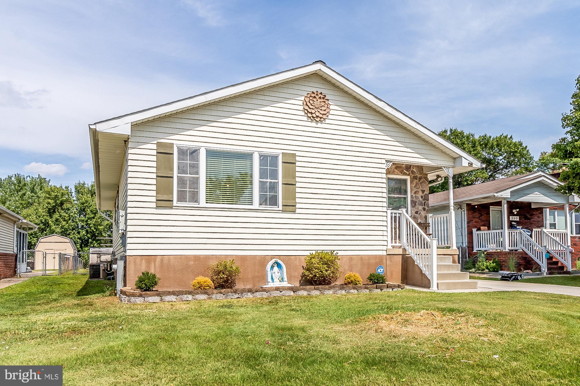 348 Upperlanding Road Essex, MD 21221 - Photo 2 of 55 Exterior general