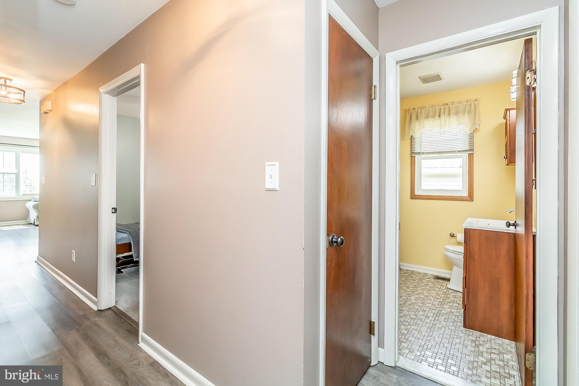 348 Upperlanding Road Essex, MD 21221 - Photo 23 of 55 Interior general