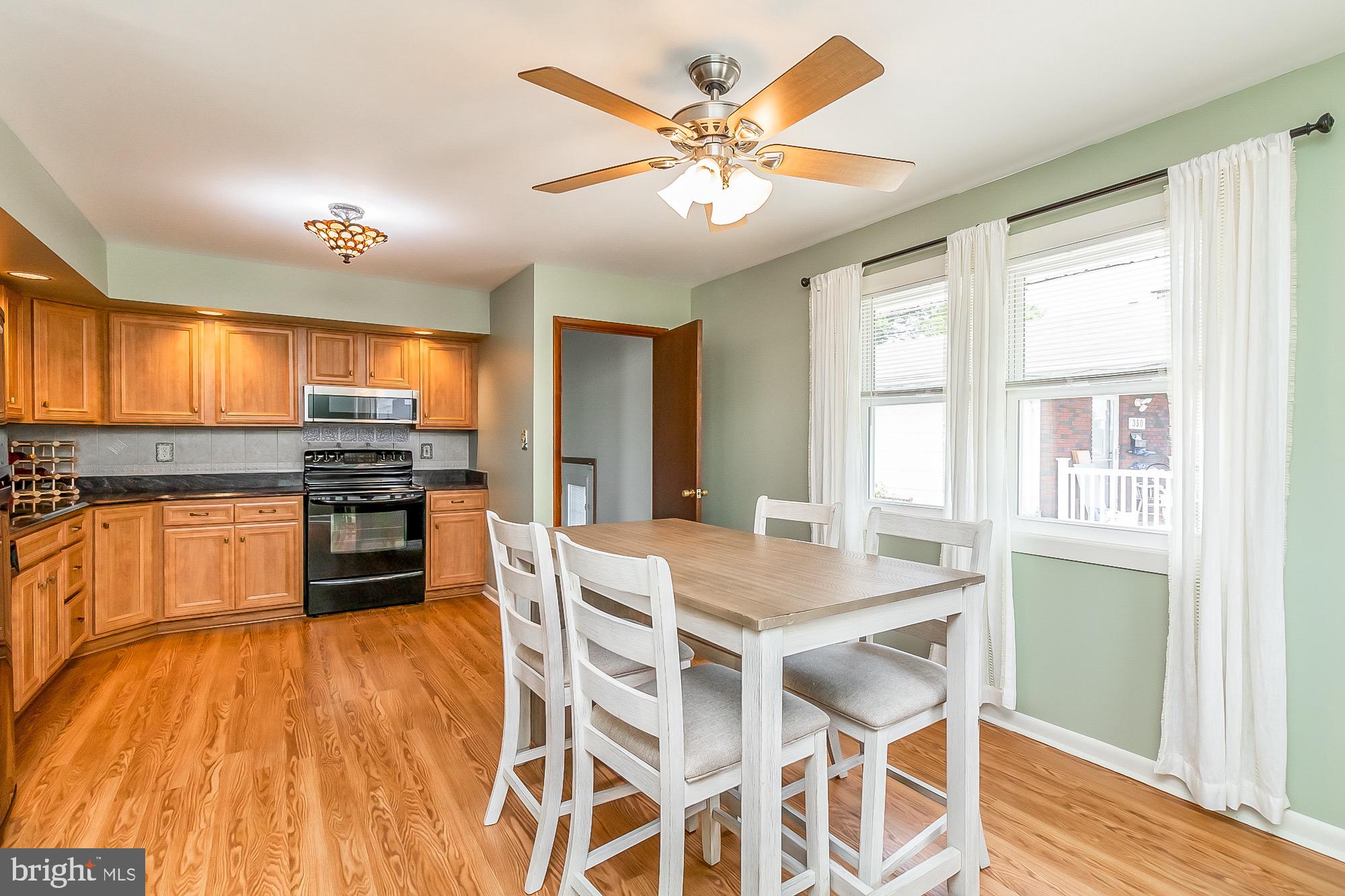 348 Upperlanding Road Essex, MD 21221 - Photo 8 of 55 Dining room/kitchen