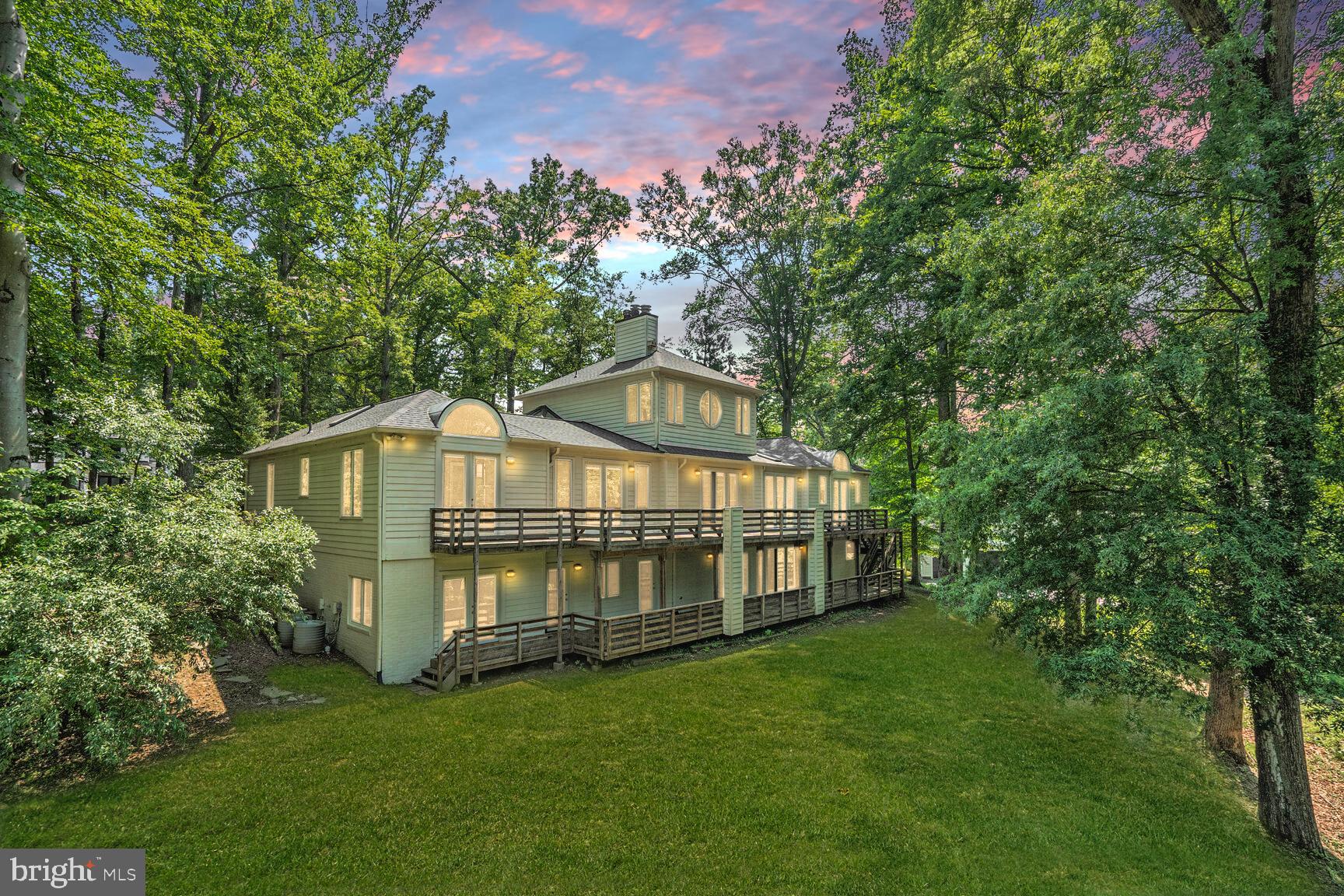 926 Saigon Road McLean, VA 22102 - Photo 4 of 54 Perched in Nature