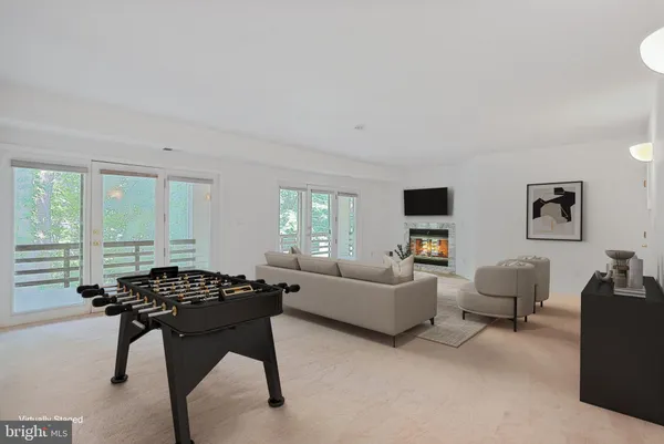 $1,950,000 | 926 Saigon Road, McLean, VA 22102