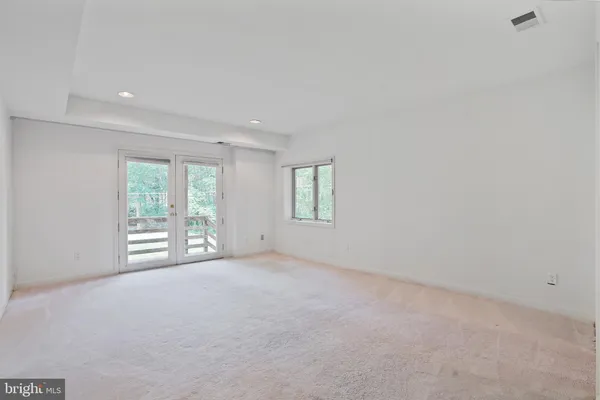 $1,950,000 | 926 Saigon Road, McLean, VA 22102