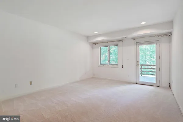 $1,950,000 | 926 Saigon Road, McLean, VA 22102