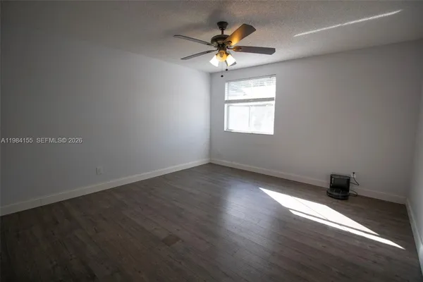 $3,500 | 4844 Grapevine Way, Davie, FL 33331