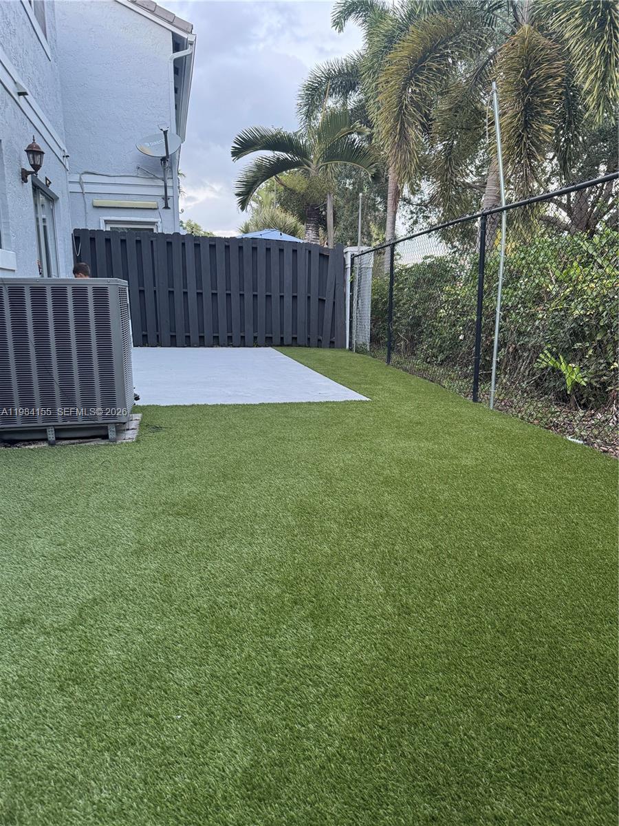 4844 Grapevine Way Davie, FL 33331 - Photo 22 of 26 New turf installed