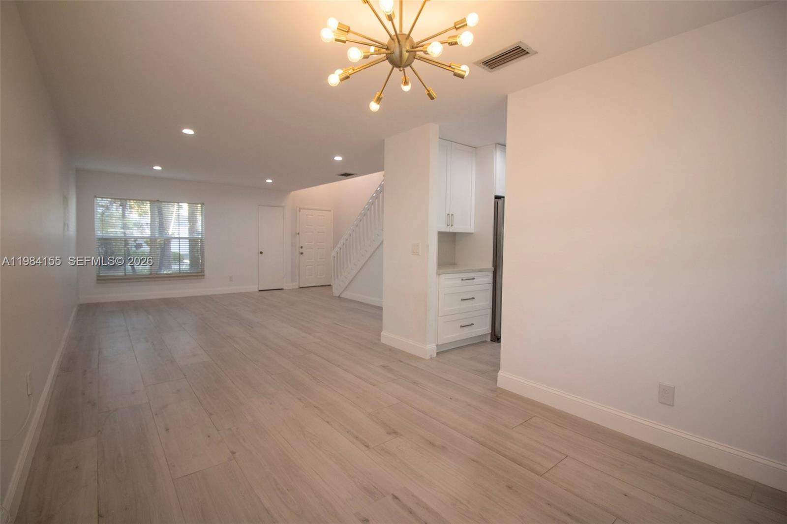 4844 Grapevine Way Davie, FL 33331 - Photo 4 of 26