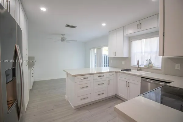 $3,500 | 4844 Grapevine Way, Davie, FL 33331