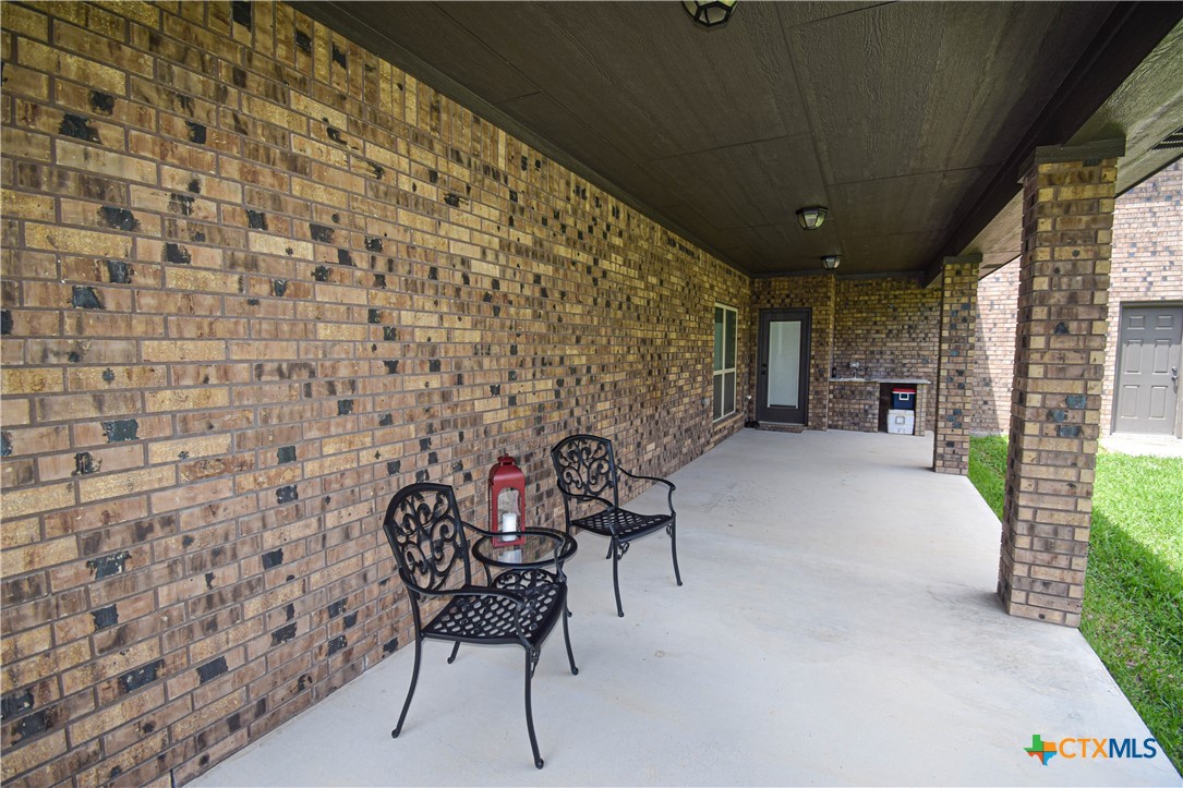 7623 Palladium Loop Killeen, TX 76542 - Photo 42 of 48 a view of livingroom with furniture