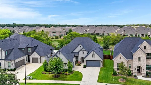 $949,000 | 309 Misty Lane, Argyle, TX 76226