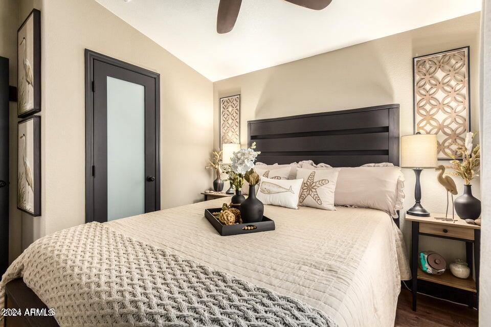 834 South Meridian Road, Unit 52 Apache Junction, AZ 85120 - Photo 14 of 21 Guest Bedroom