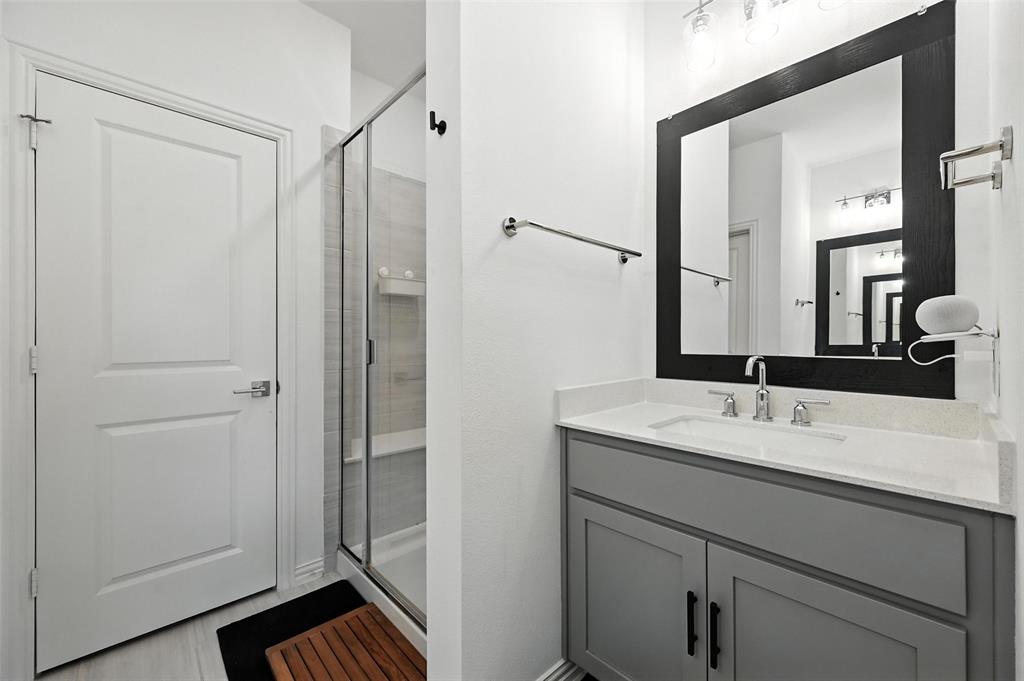 7513 Laburnam Road Dallas, TX 75228 - Photo 17 of 23