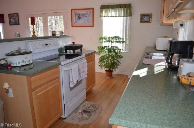 5113 Wilkes Yadkin Road Ronda, NC 28670 - Photo 8 of 15 Gallery Image 8