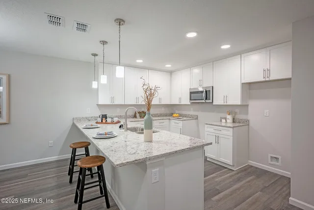 $359,900 | 6009 Shindler Drive, Jacksonville, FL 32244