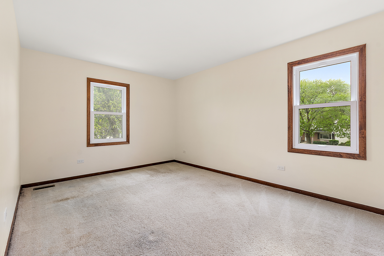 1408 Fawn Court Bolingbrook, IL 60490 - Photo 23 of 35 an empty room with a window