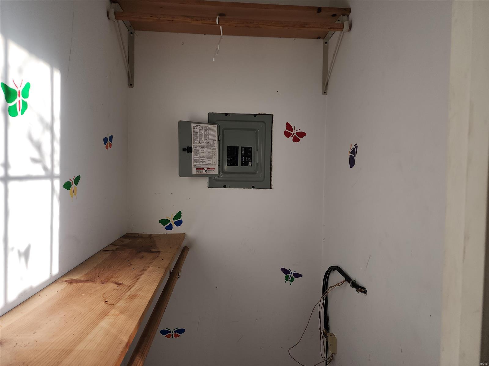 312 Roxana Avenue South Roxana, IL 62087 - Photo 20 of 41