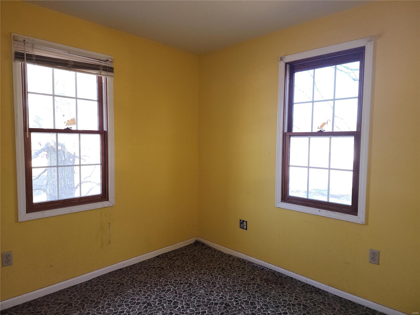 312 Roxana Avenue South Roxana, IL 62087 - Photo 21 of 41