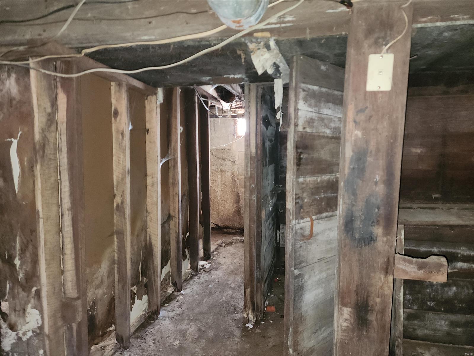 312 Roxana Avenue South Roxana, IL 62087 - Photo 36 of 41