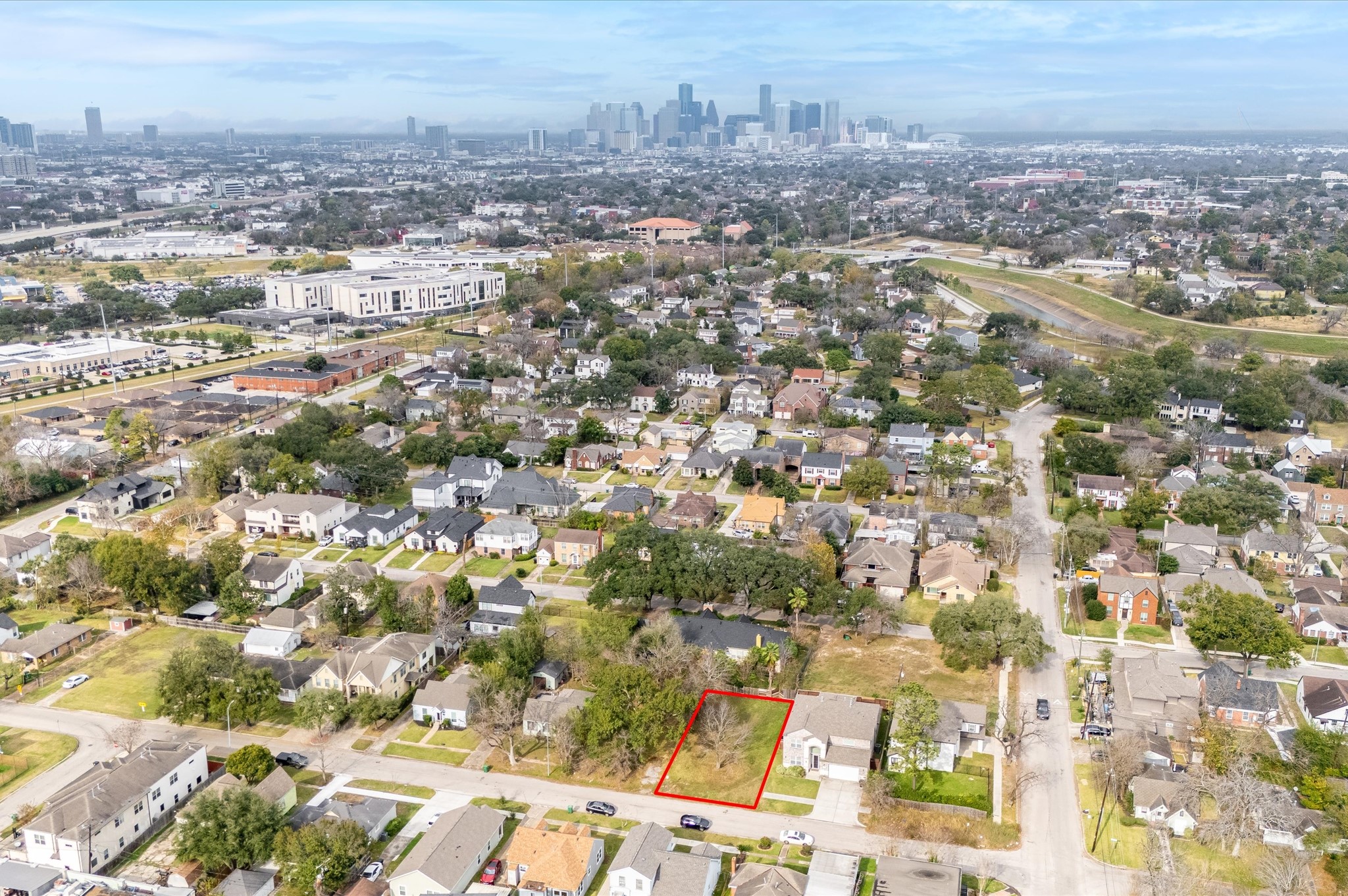 3239 Tampa Street Houston, TX 77021 - Photo 9 of 9 an aerial view of residential houses with city view
