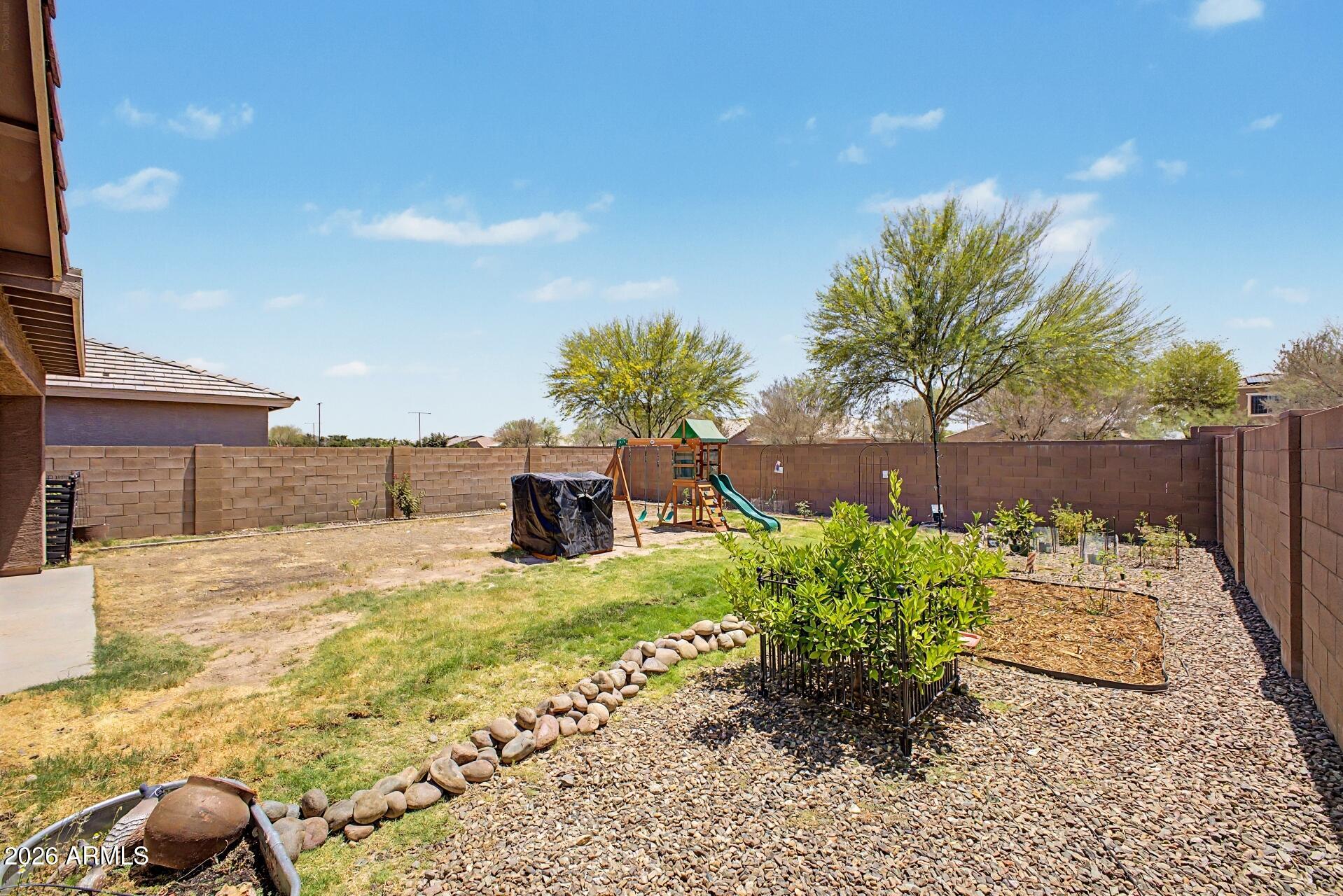 16515 West Alameda Road Surprise, AZ 85387 - Photo 22 of 29 21